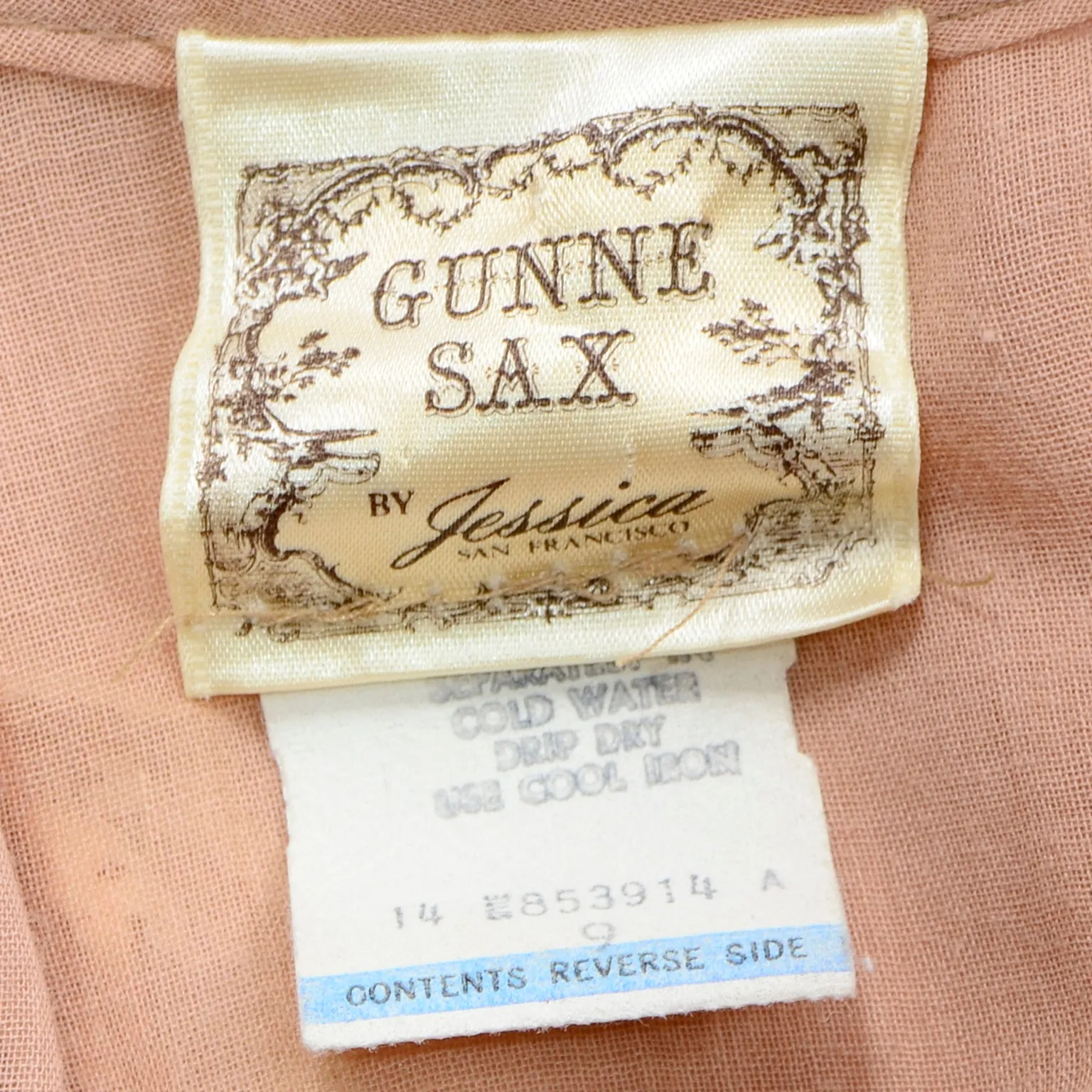 1970s Gunne Sax Vintage Peach Dress With Lace Trim & Rhinestone Buttons