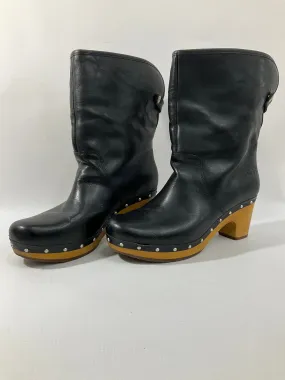 Boots Knee Heels By Ugg  Size: 9