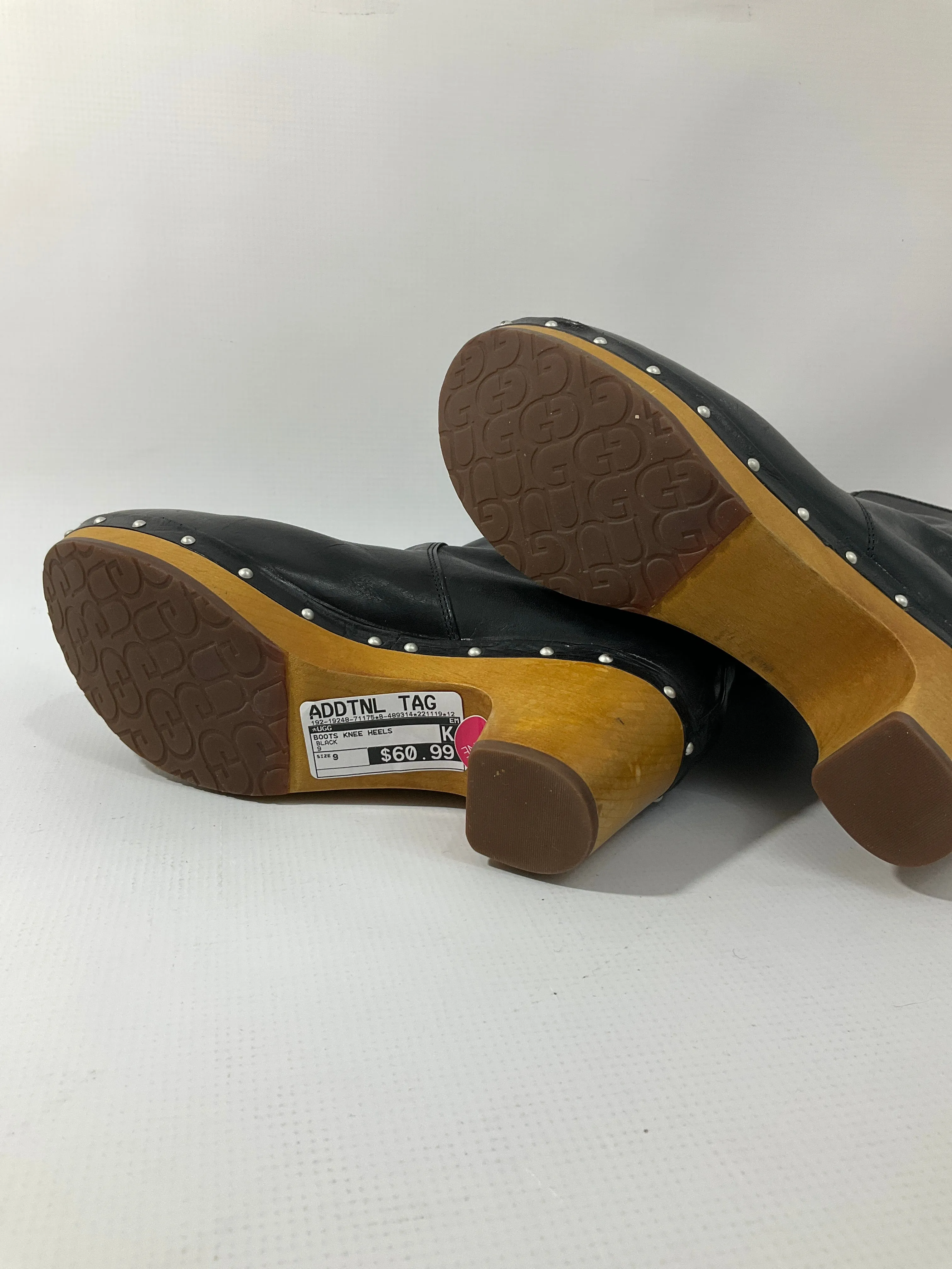 Boots Knee Heels By Ugg  Size: 9