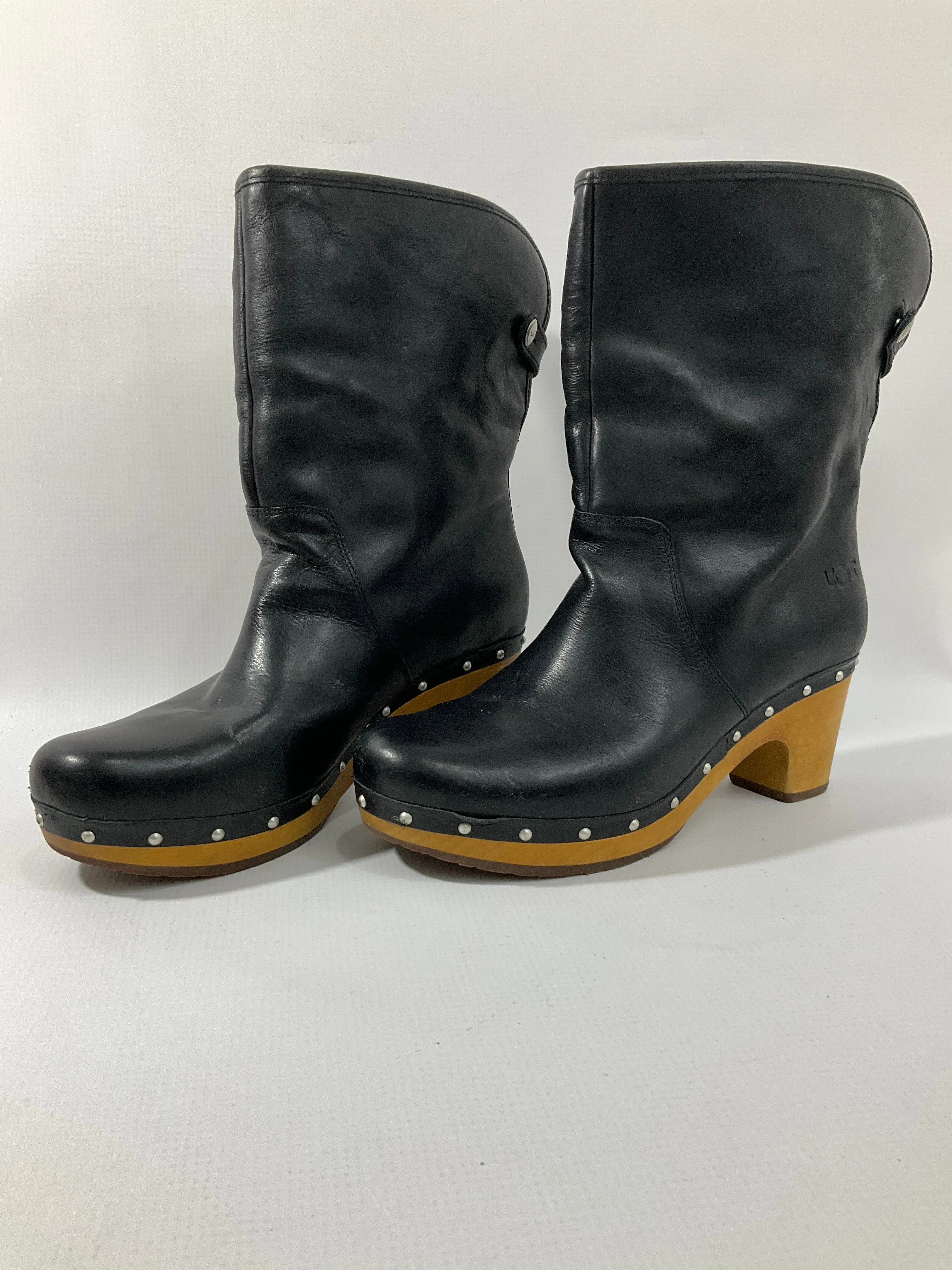 Boots Knee Heels By Ugg  Size: 9