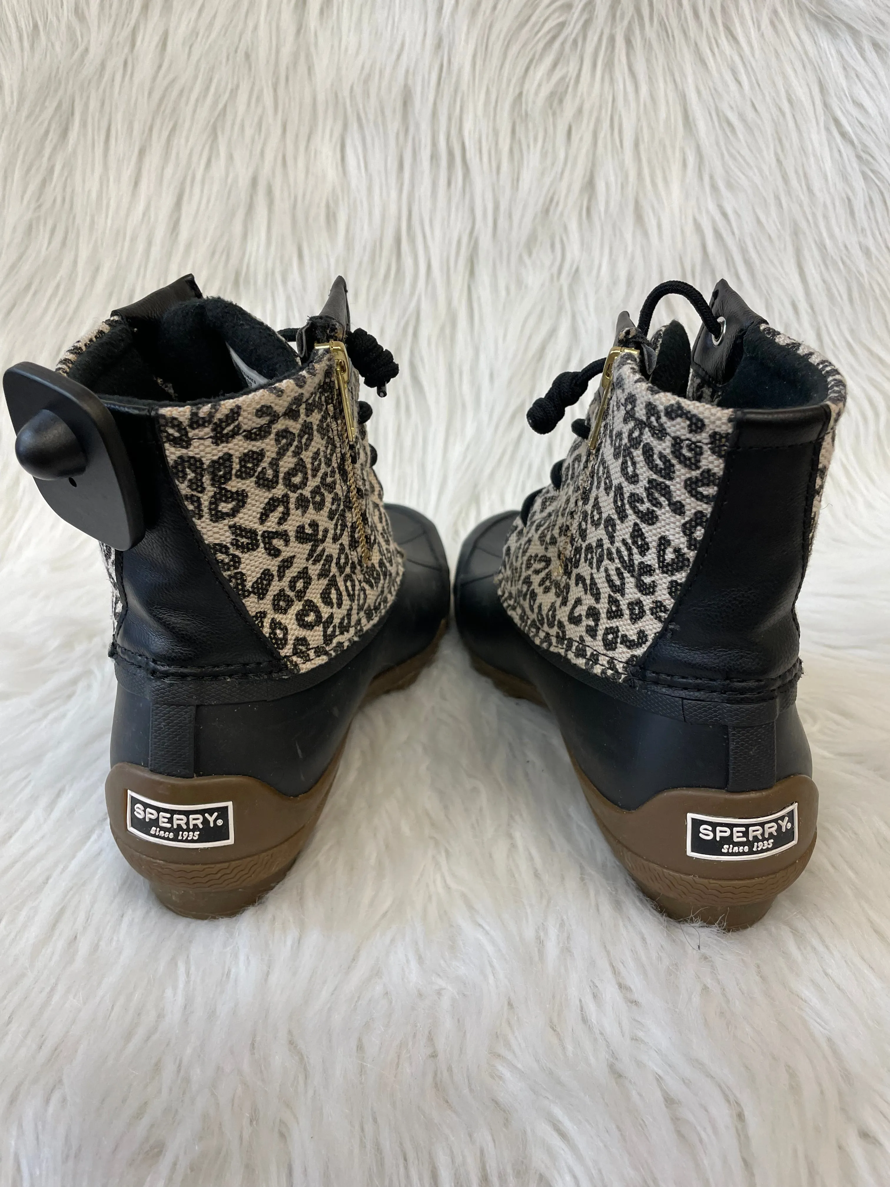Boots Snow By Sperry  Size: 9