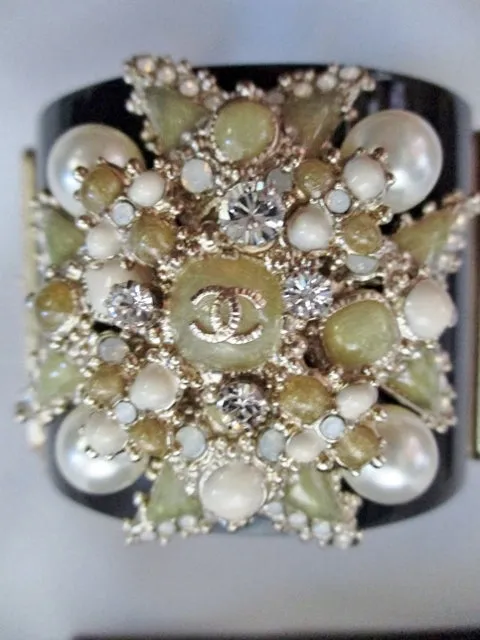 CHANEL RHINESTONE CUFF Bracelet BLACK PEARL Luxury