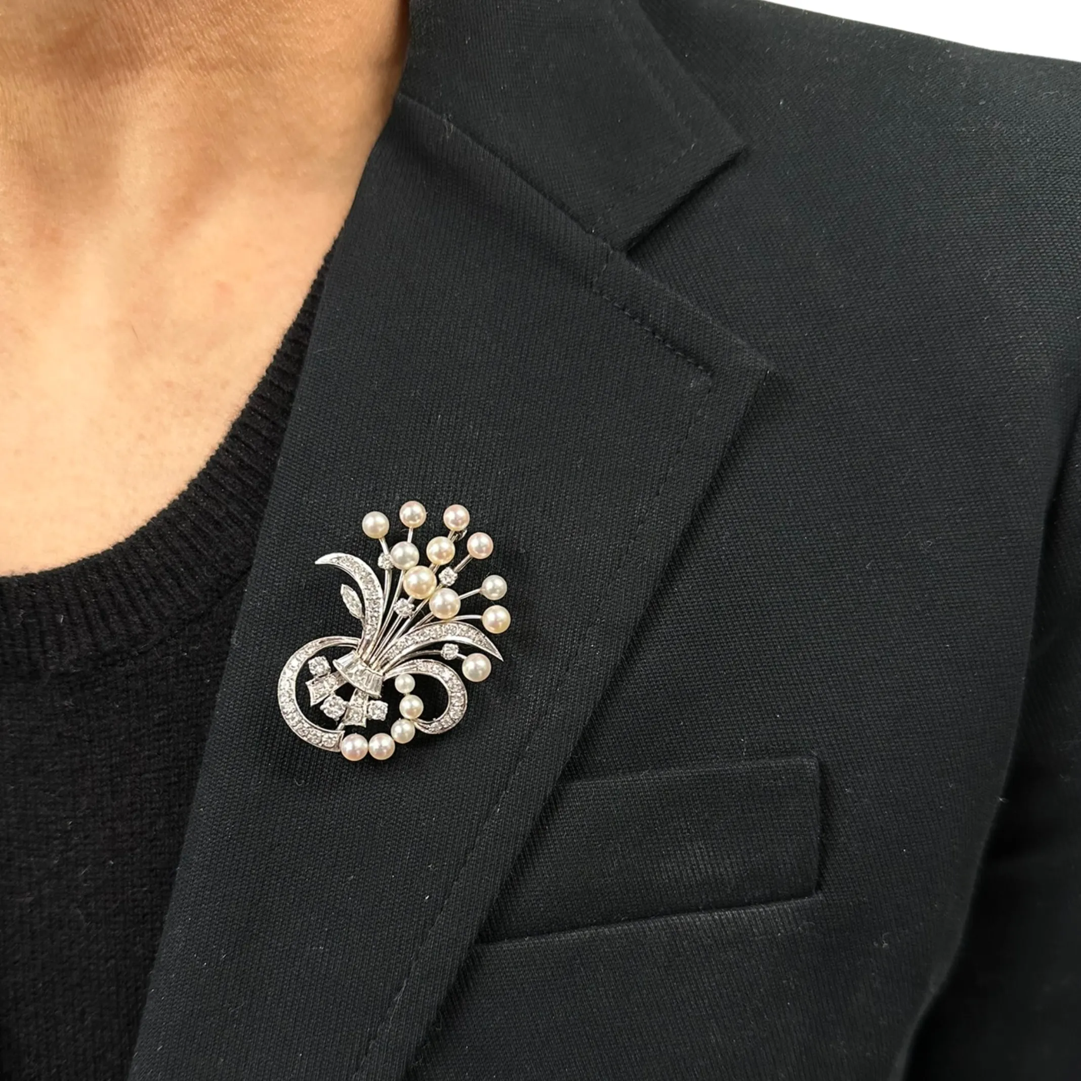 Estate Diamond and Pearl 18k Gold Ribbon Brooch
