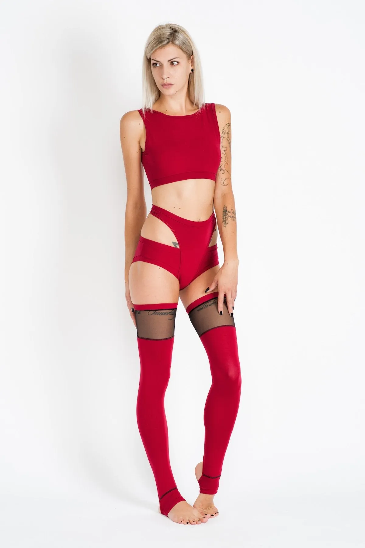 Natalija Legwarmers Cherry