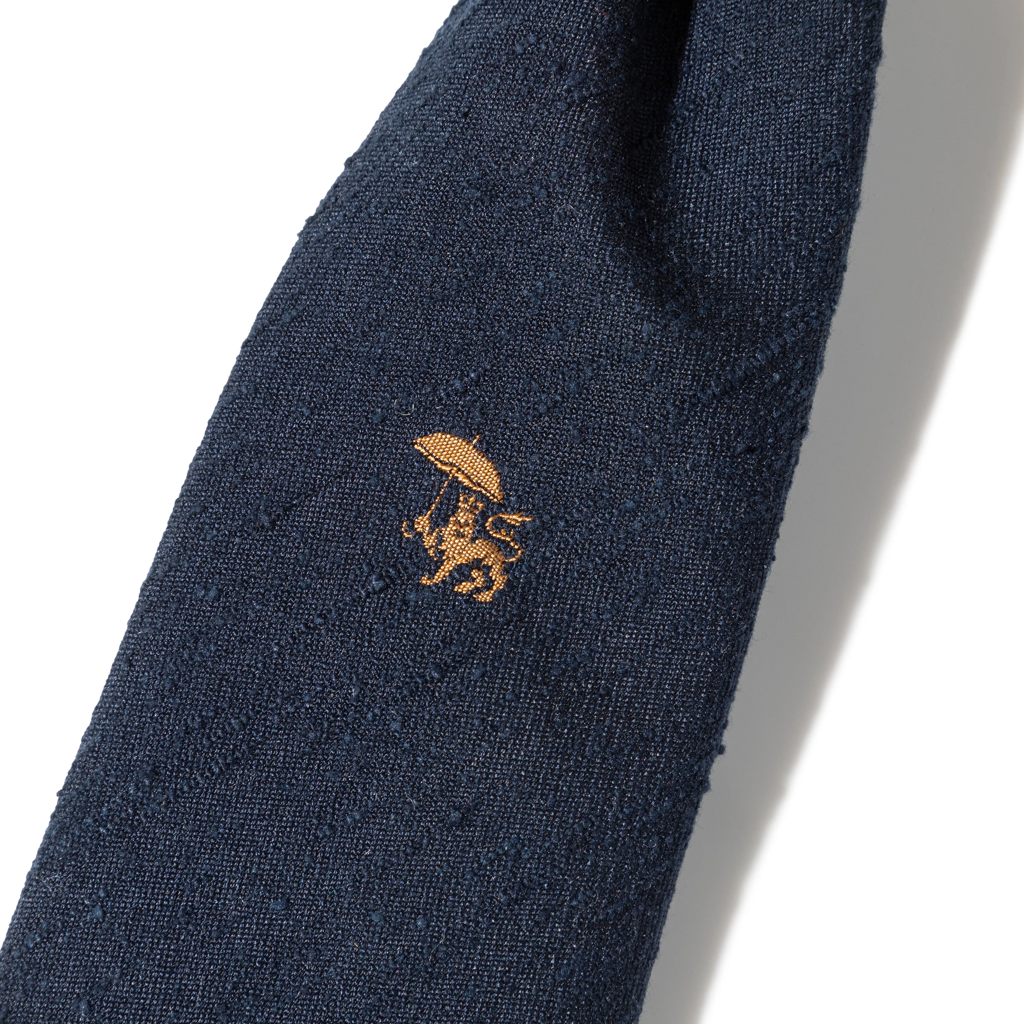 Silk Shantung 10th Anniversary Arthur Motif Tie