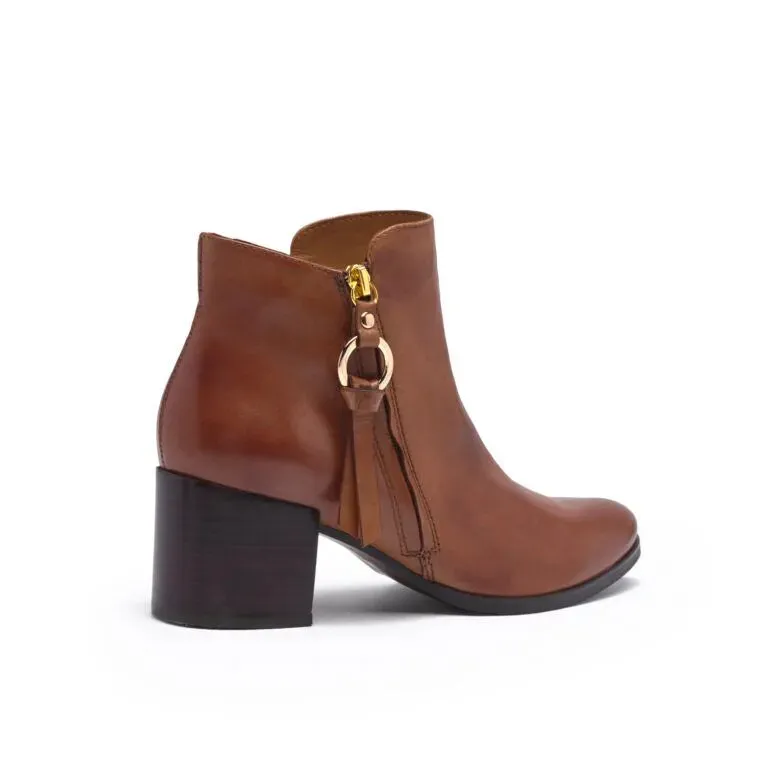 TAYLOR-01 Cognac